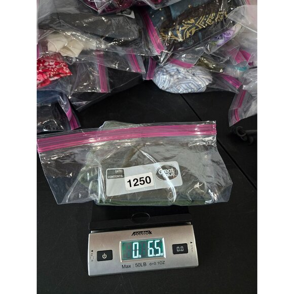 Neff Mens Green Don't Trip Short Sleeve T-Shirt Size Large Mushroom Psychedelic - Picture 7 of 7